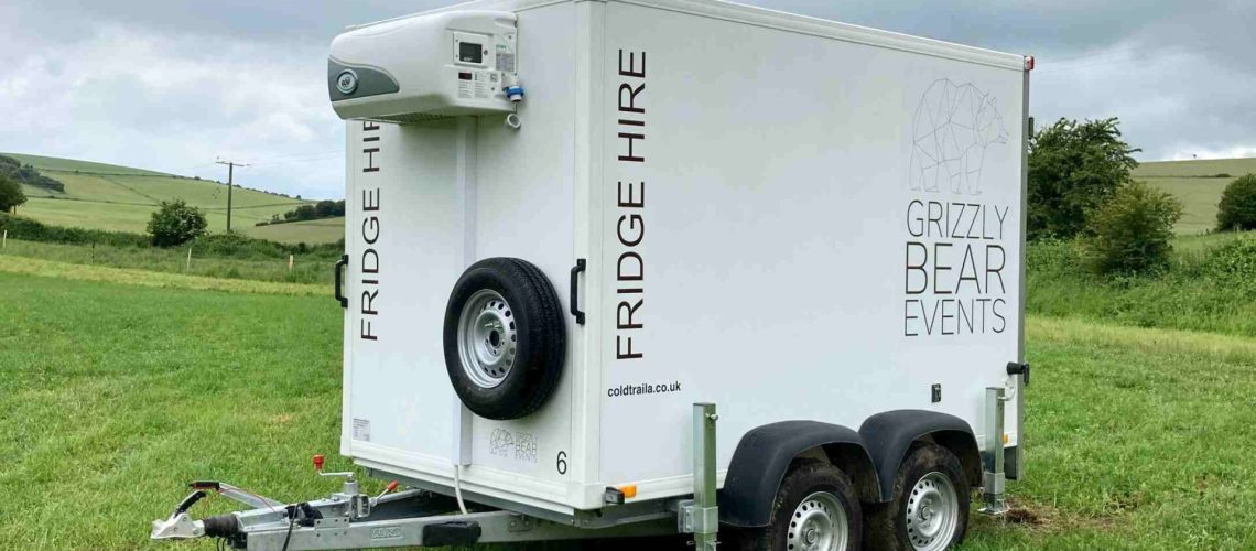 3m Fridge Trailer // External